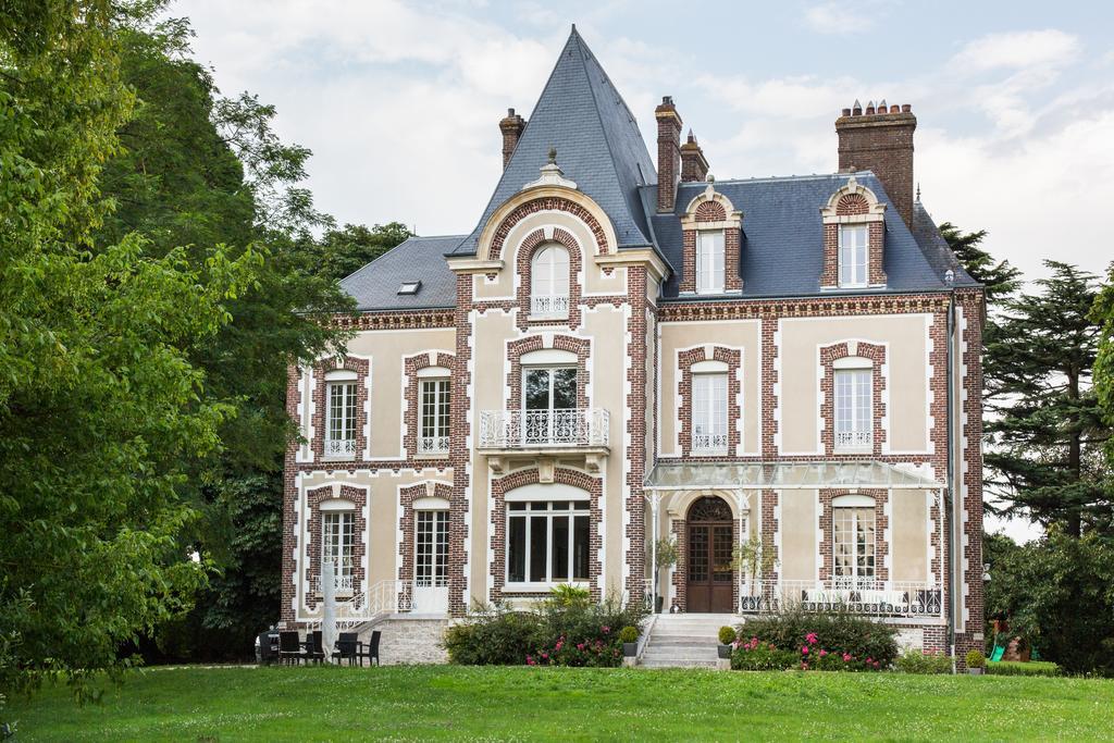 Chateau De La Folie Trie-Chateau ภายนอก รูปภาพ